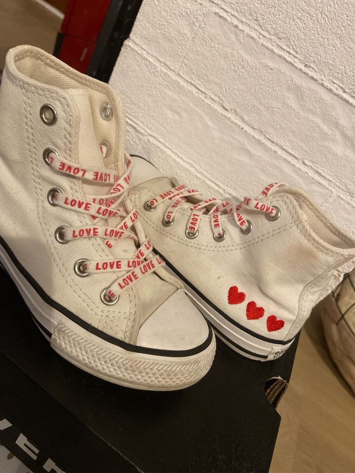 Converse - photo numéro 2