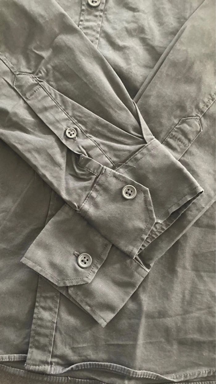 Chemise haut vêtement garçon 8 ans - photo numéro 5