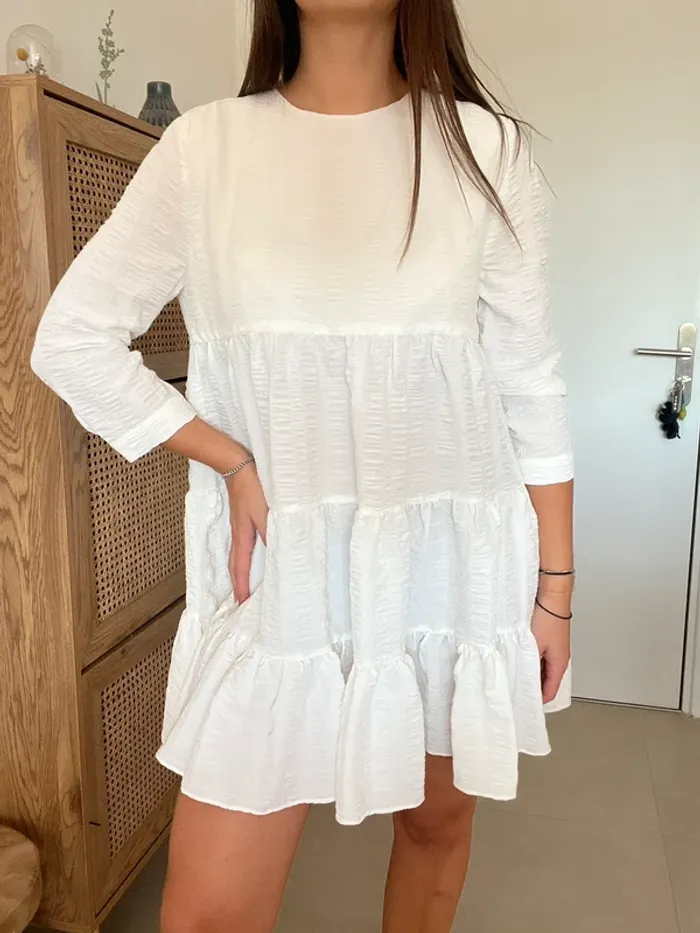 Robe Sharon blanche Zara neuve - photo numéro 3