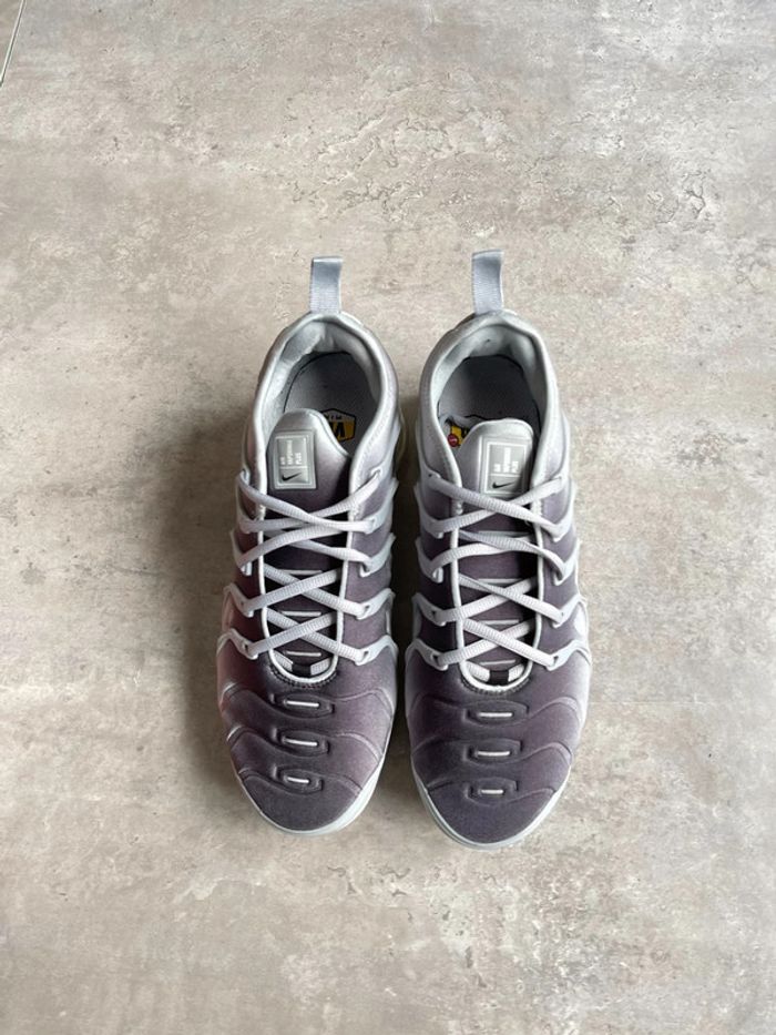 Baskets Nike Air Vapormax plus en TBE - photo numéro 2