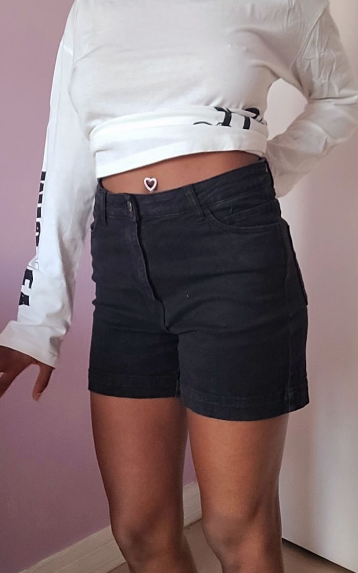 Lot short/ 2€ l'unité - photo numéro 5