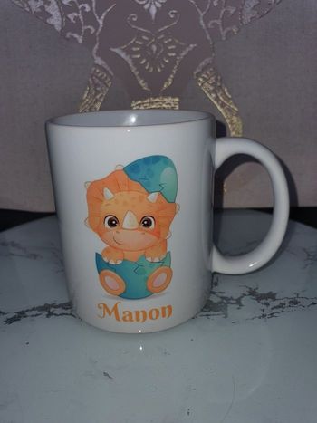 Mug dinosaure personnalisé