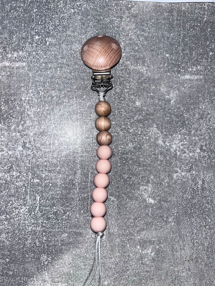 Attache tétine personnalisable