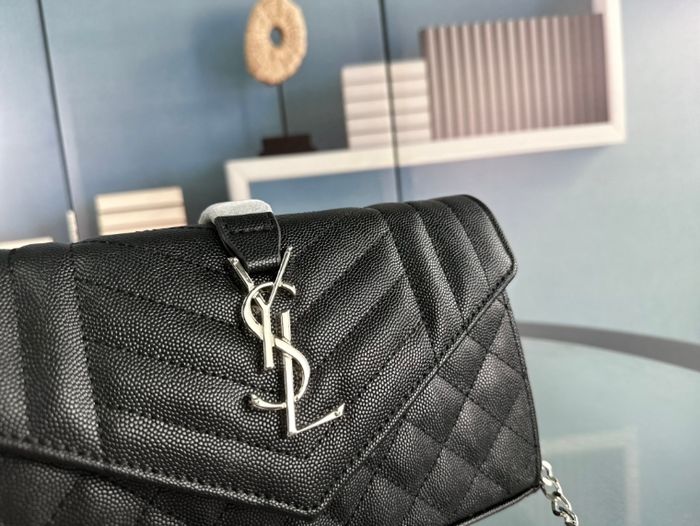 Yves Saint Laurent 9089 - photo numéro 4