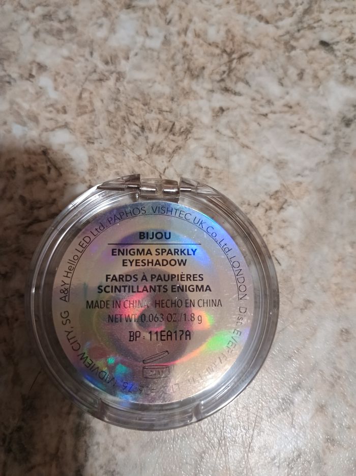 Fard à paupières pailleté mauve, violet - photo numéro 3