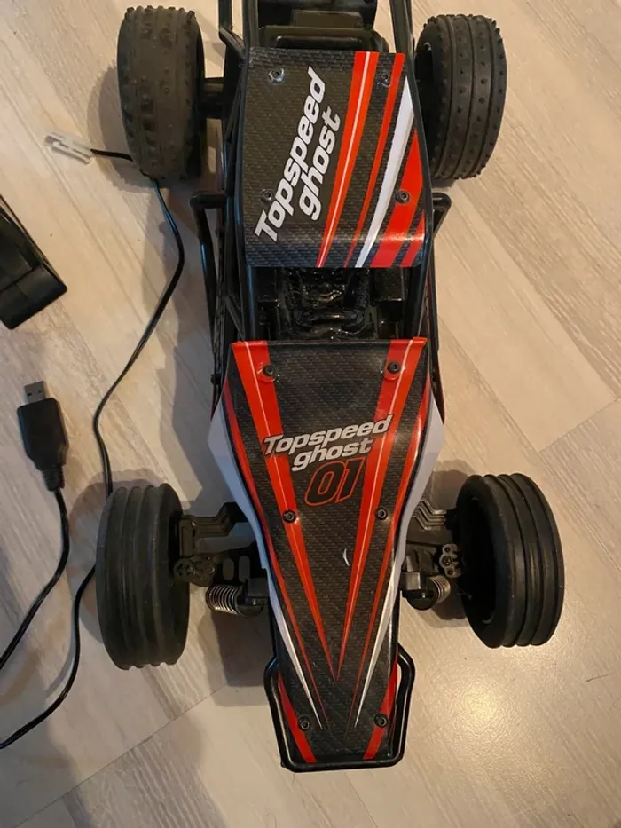 Voiture télécommandée Topspeed ghost - photo numéro 2