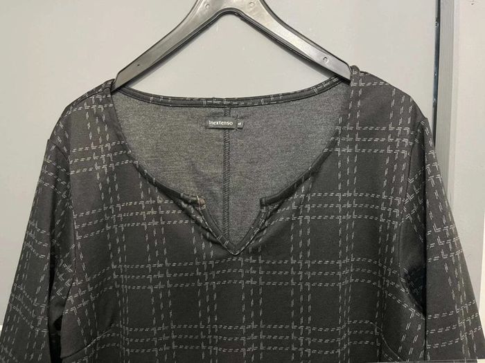 Robe  noire 48  femme neuve - photo numéro 2