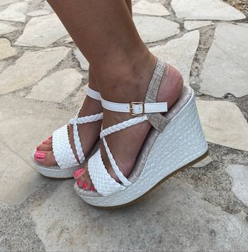 Compensées blanches femme neuve