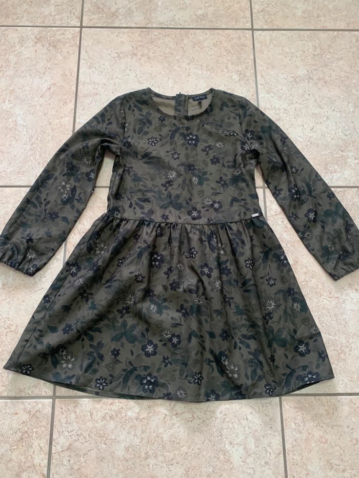 Robe IKKS 8 ans