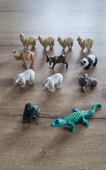 Lot figurines animaux