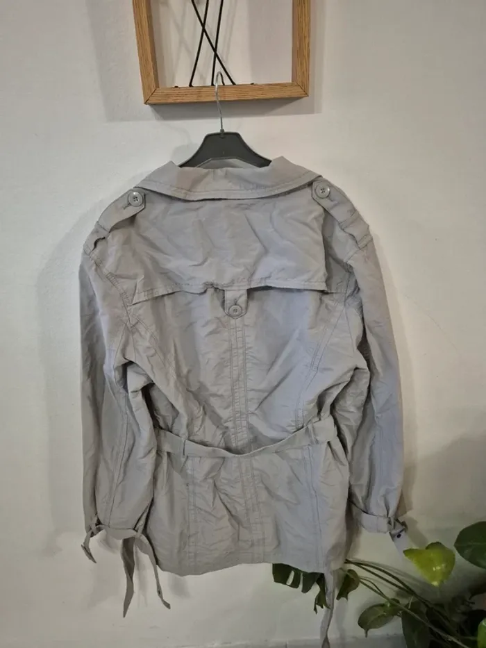 Parka grise - photo numéro 2