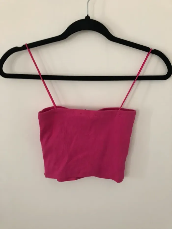 Crop top Zara TBE Taille M - photo numéro 2