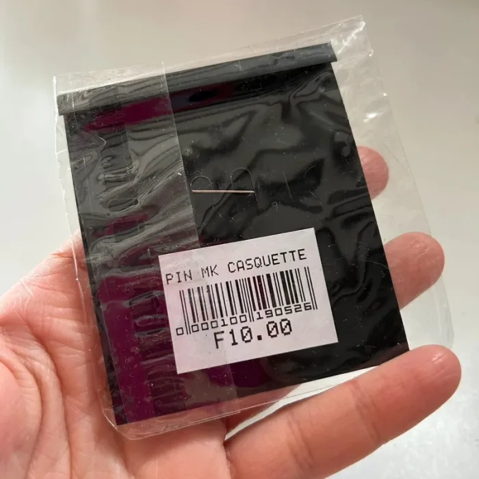 Broche euro disney mickey vintage - photo numéro 4