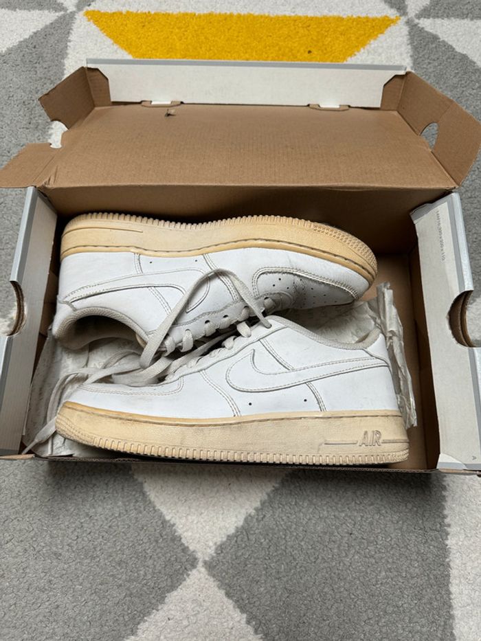 Basket Nike Air Force 1 Taille 39