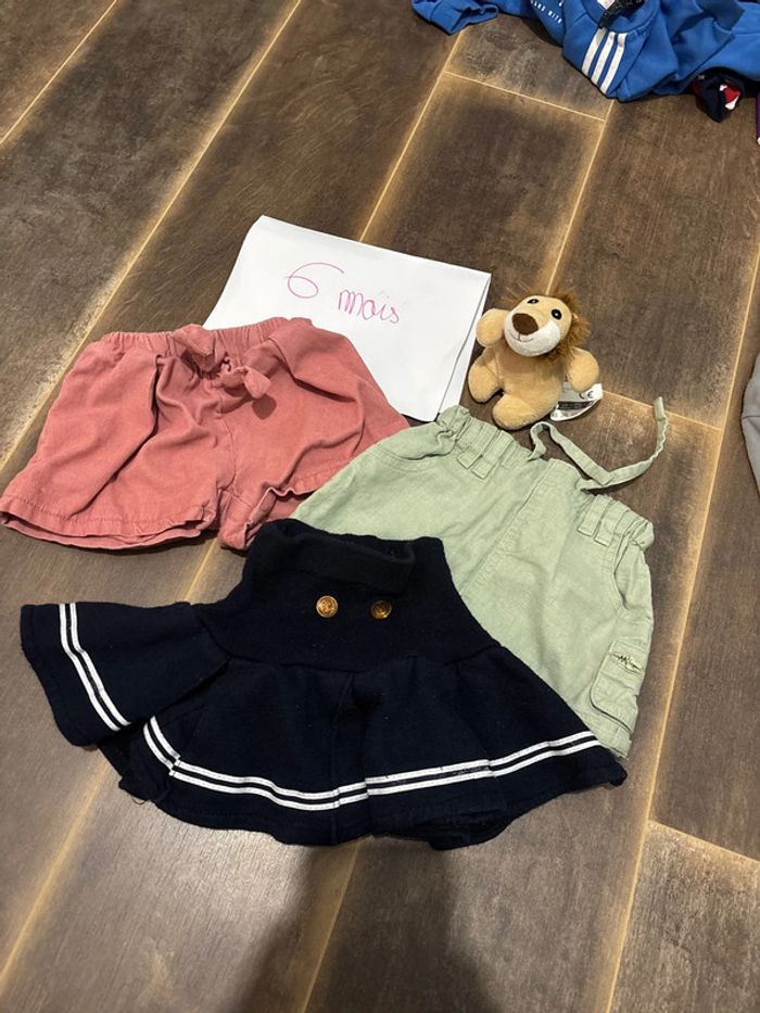 Lot 1 short (rose) et 2 jupes