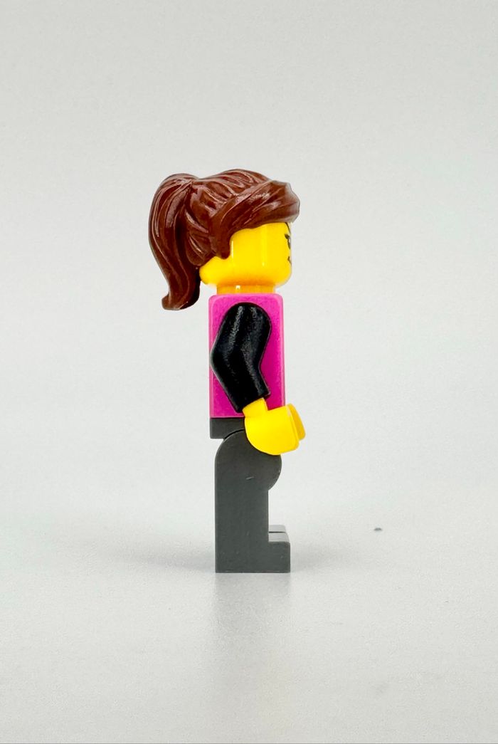 Lego Figurines City : Conductrice de Trottinette - NEUF - photo numéro 4