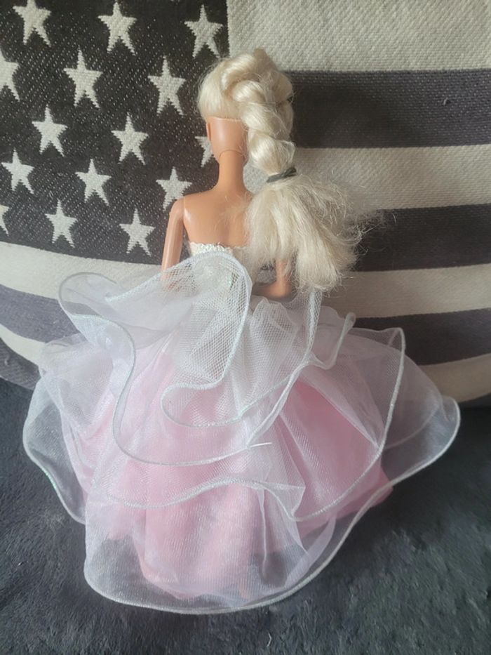 Tenue barbie magic dance 1989 - photo numéro 2