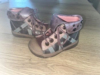 Chaussure montante babybotte