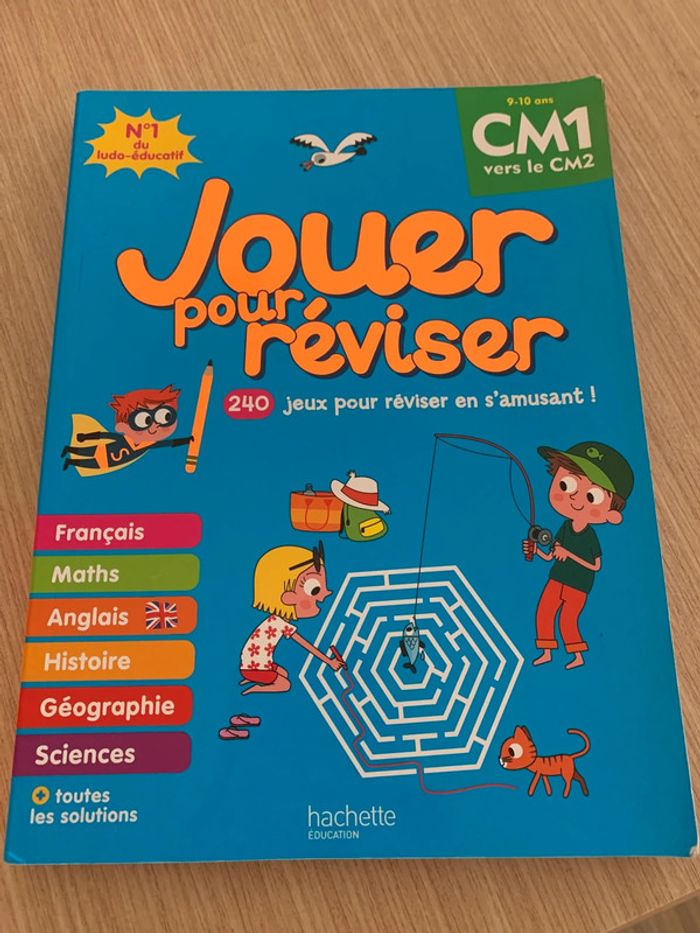 Cahier de vacances jouer pour réviser cm1 vers le cm2