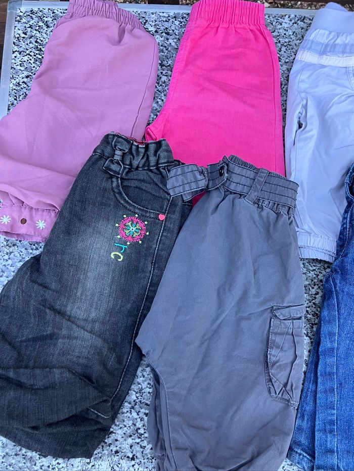 Lot de 12 pantalons taille 6 mois - photo numéro 2