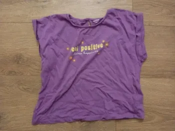 T-shirt violet fille – Kiabi – Taille 8 ans