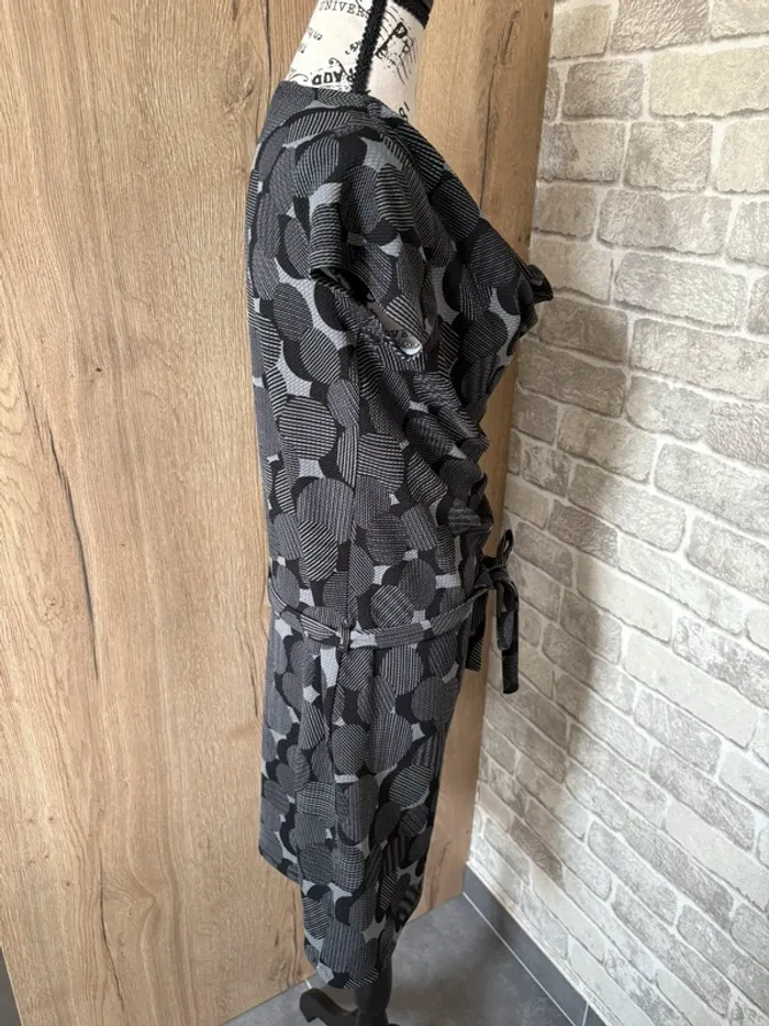 Robe taille 38 - photo numéro 2