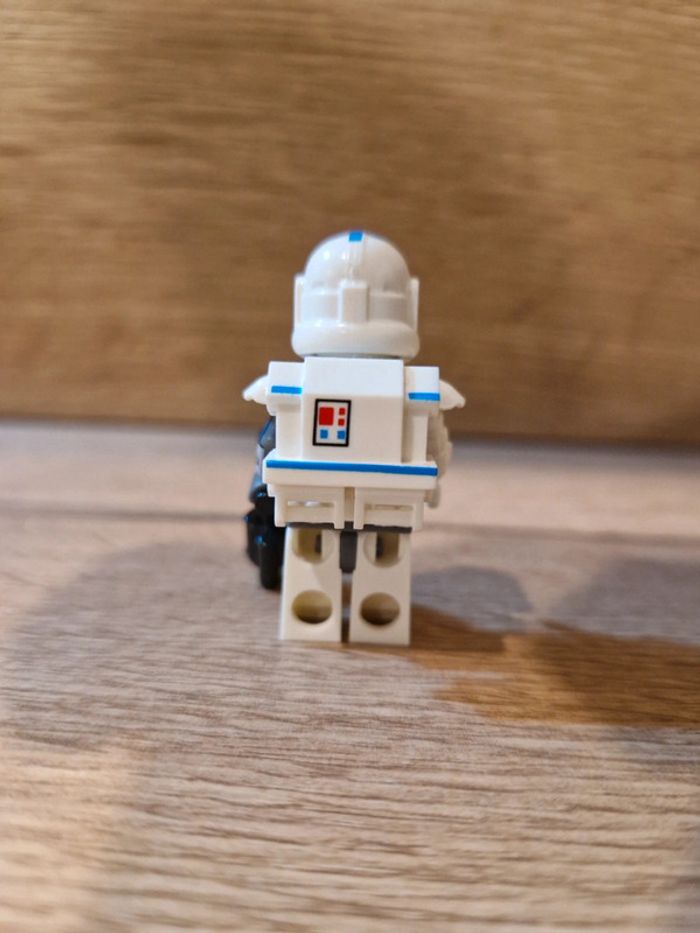 Figurine type lego clone de la Bad Batch star wars - photo numéro 3