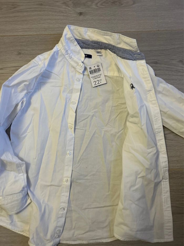 Chemise blanche neuve - photo numéro 2