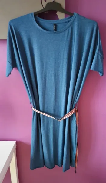 Robe. Légère