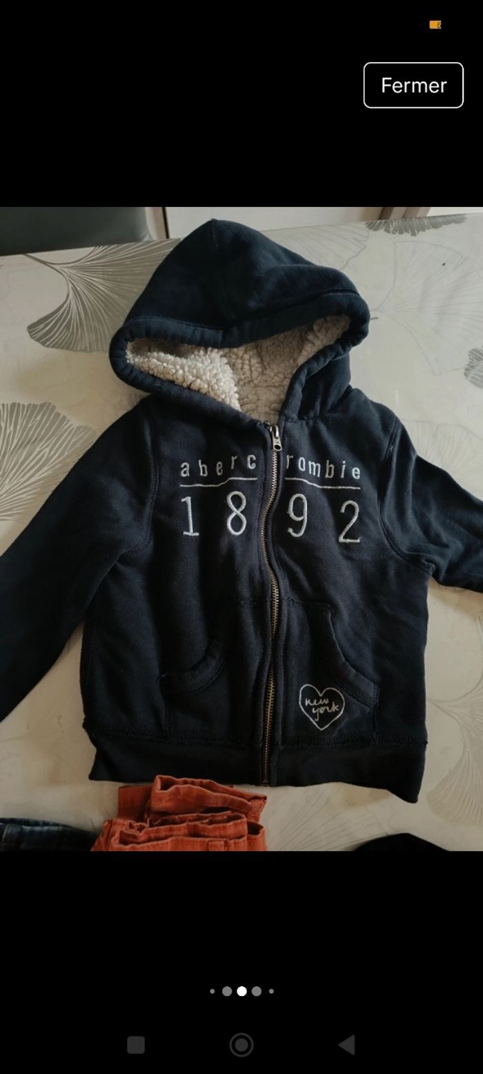 Lot vêtements fille 6ans - photo numéro 6