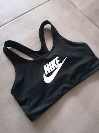 Brassière Nike femme taille L neuve 