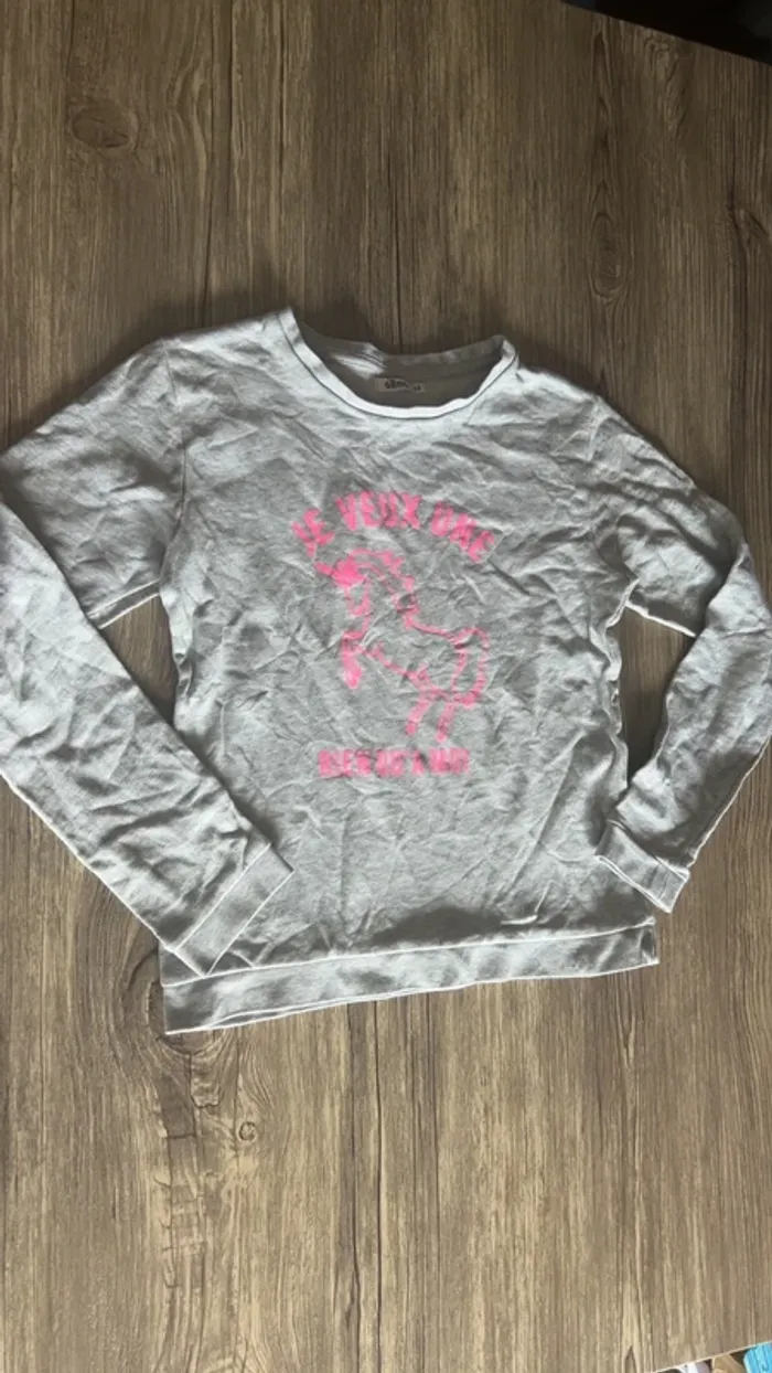 Pull fille 12 ans