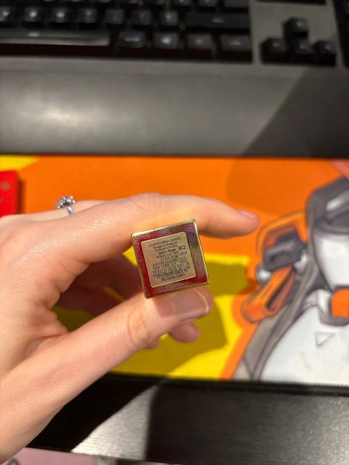 Rouge à lèvres Estée Lauder - photo numéro 2