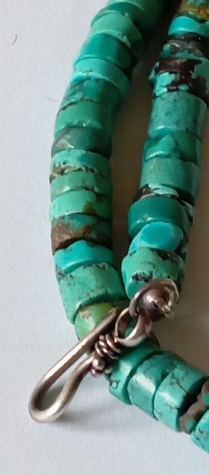 Collier ras du cou en perles de turquoise - photo numéro 7