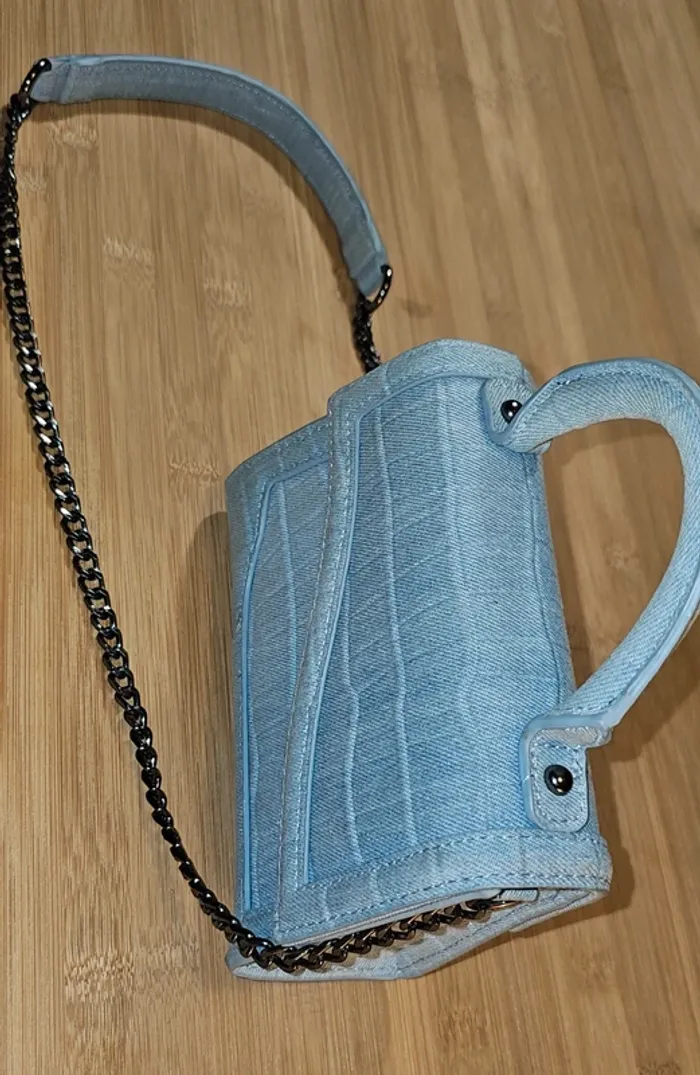 Sac Zara bleu et sa chaîne - photo numéro 5