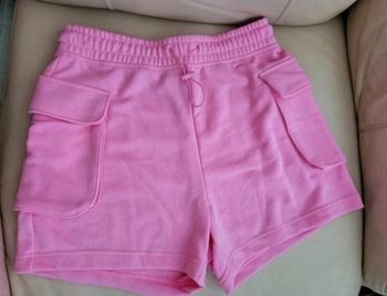 Short cargo rose