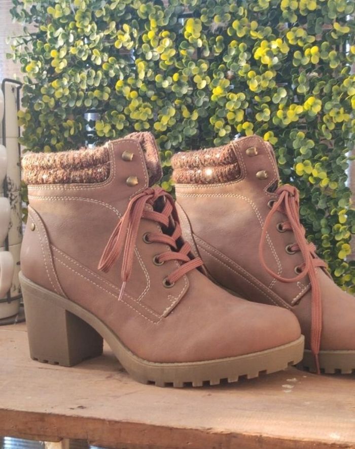 Bottines camel taille 41 - photo numéro 2