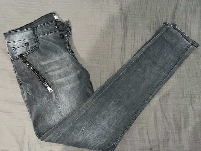Jean gris effet délavé