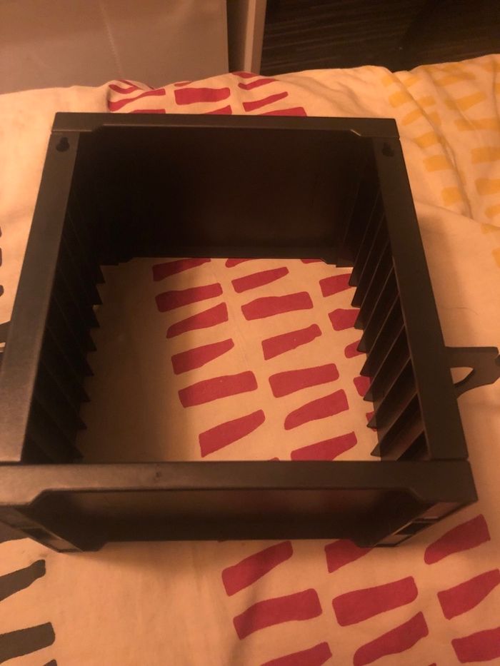 Support pour ranger les manettes de jeux et cd de jeux Neuf - photo numéro 4