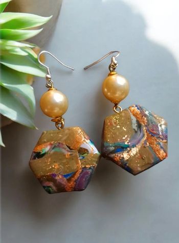 Boucles d'oreilles pendante hexagonale