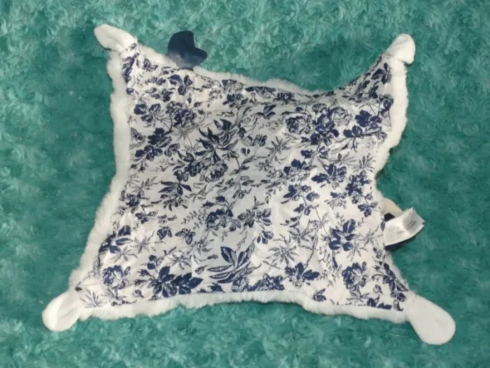 Doudou lapin boule, blanc bleu Doudou et compagnie 🐰parfait état - photo numéro 3