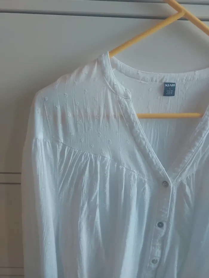 Chemise blouse blanche taille L - photo numéro 2