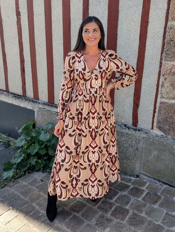 Robe longue La Rochelle camel/bordeaux 
Taille S/M