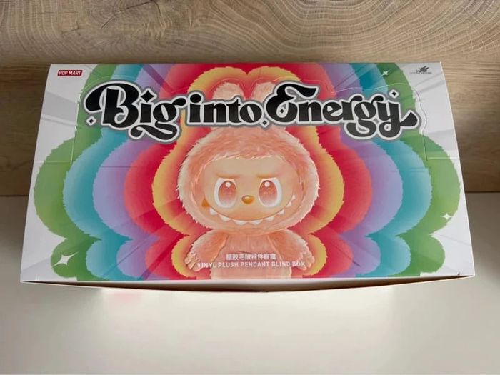 Labubu big into energy – Pop Mart neuf - the monsters - photo numéro 6