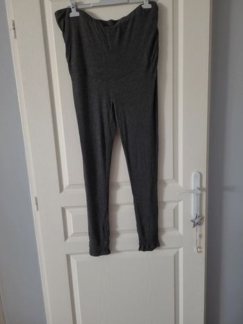 Pantalon de détente gris maternité