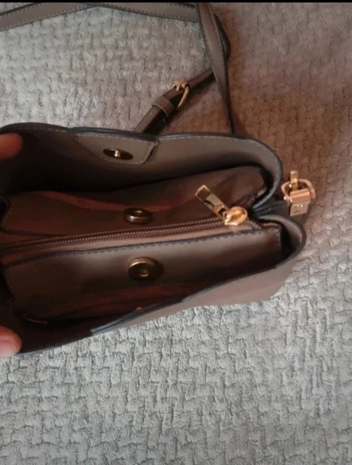 Sac bandoulière taupe élégant – pratique et tendance - photo numéro 5