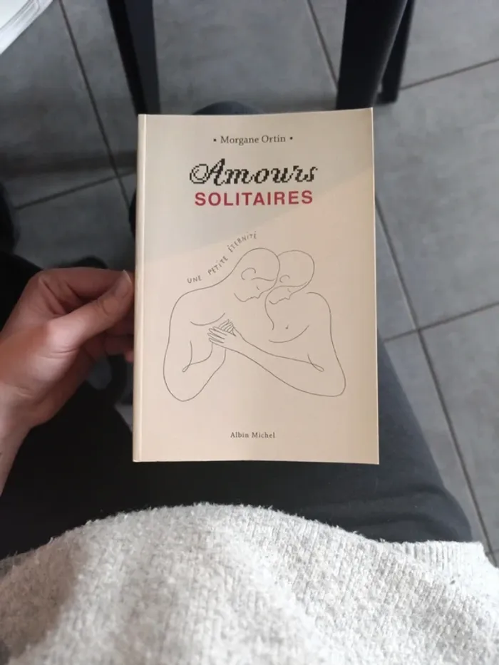 Roman amours solitaires