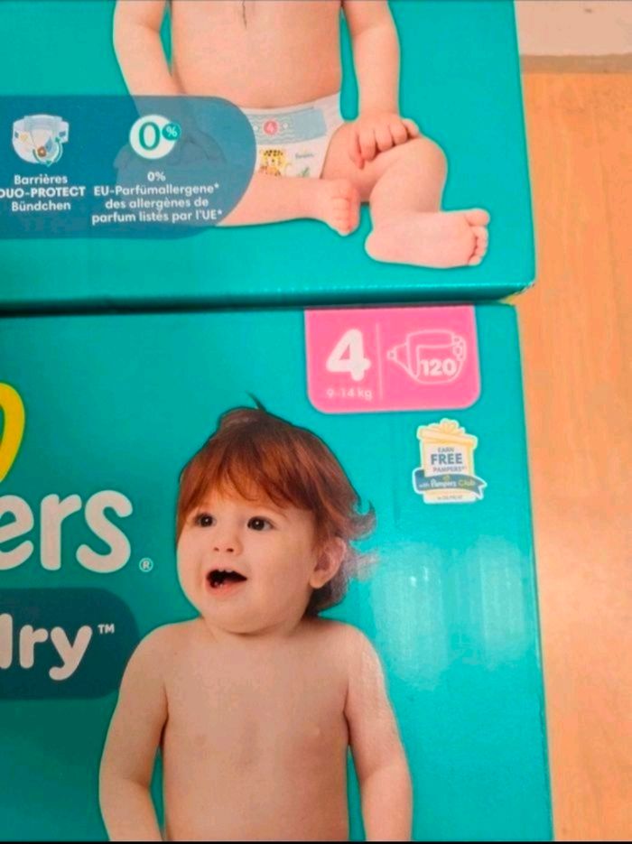 🍼 Pampers Baby-Dry T4 (9-14 kg) Lot de 2 × 120 couches – Total 240 couches - photo numéro 2