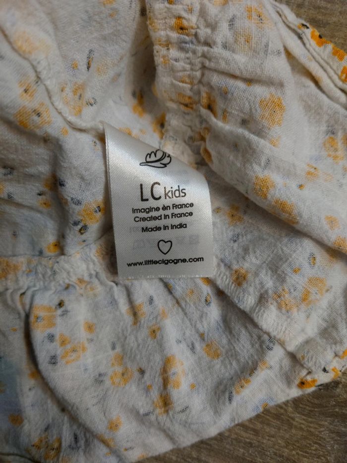 Robe fleurie - 3 ans - photo numéro 5