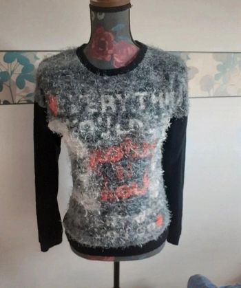 Pull poilu têtes de mort S